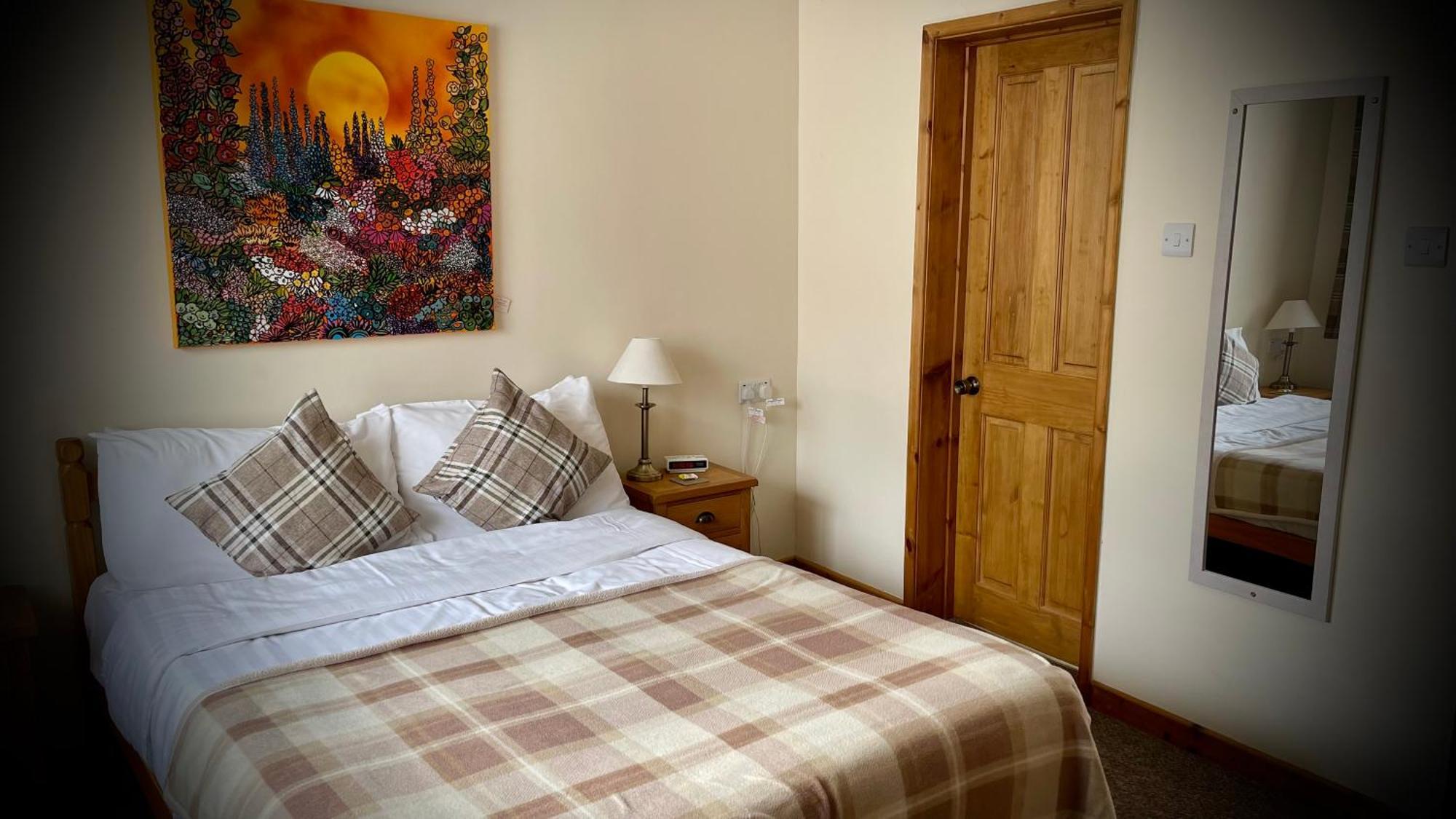 The White Horse Inn, Clun Экстерьер фото